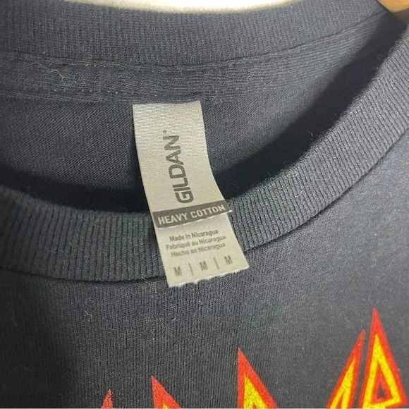 Def Leppard Motley Crew Concert Stadium Tour 2022 Size Medium - Picture 4 of 5